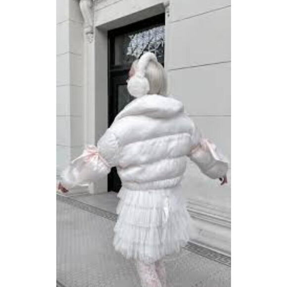 SELKIE Sz 2x Silk Strawberry Milk Marshmallow Puffer Coat Jacket NWT - Picture 11 of 14